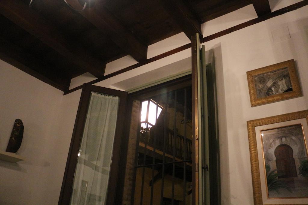 Apartamento Homelife El Temple Toledo Værelse billede